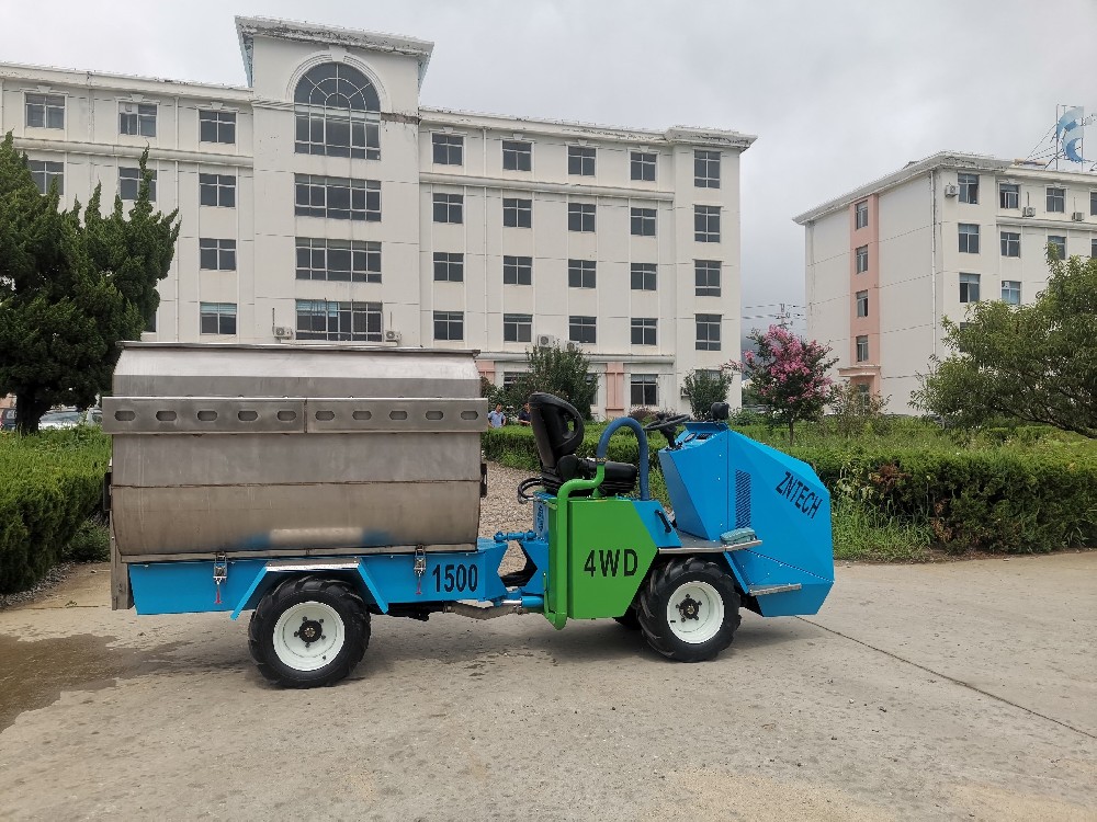 DH1500智能喂食车